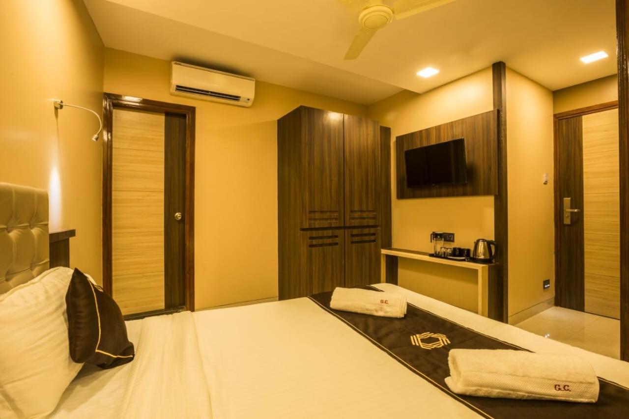 Hotel Golden Crown 뭄바이 외부 사진