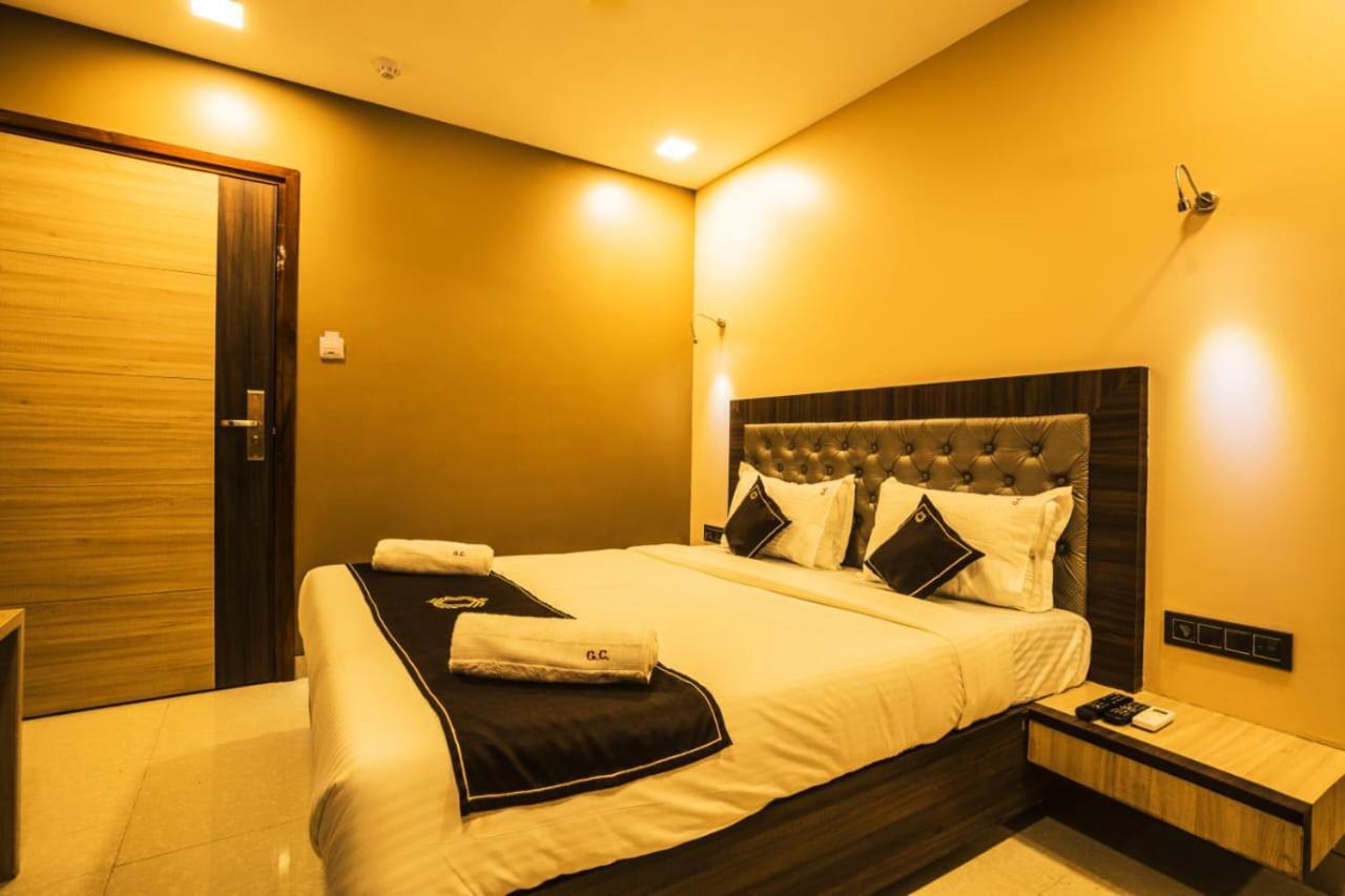 Hotel Golden Crown 뭄바이 외부 사진
